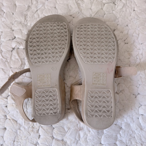 Patrizia by Spring Step Sandsls - Picture 5 of 8